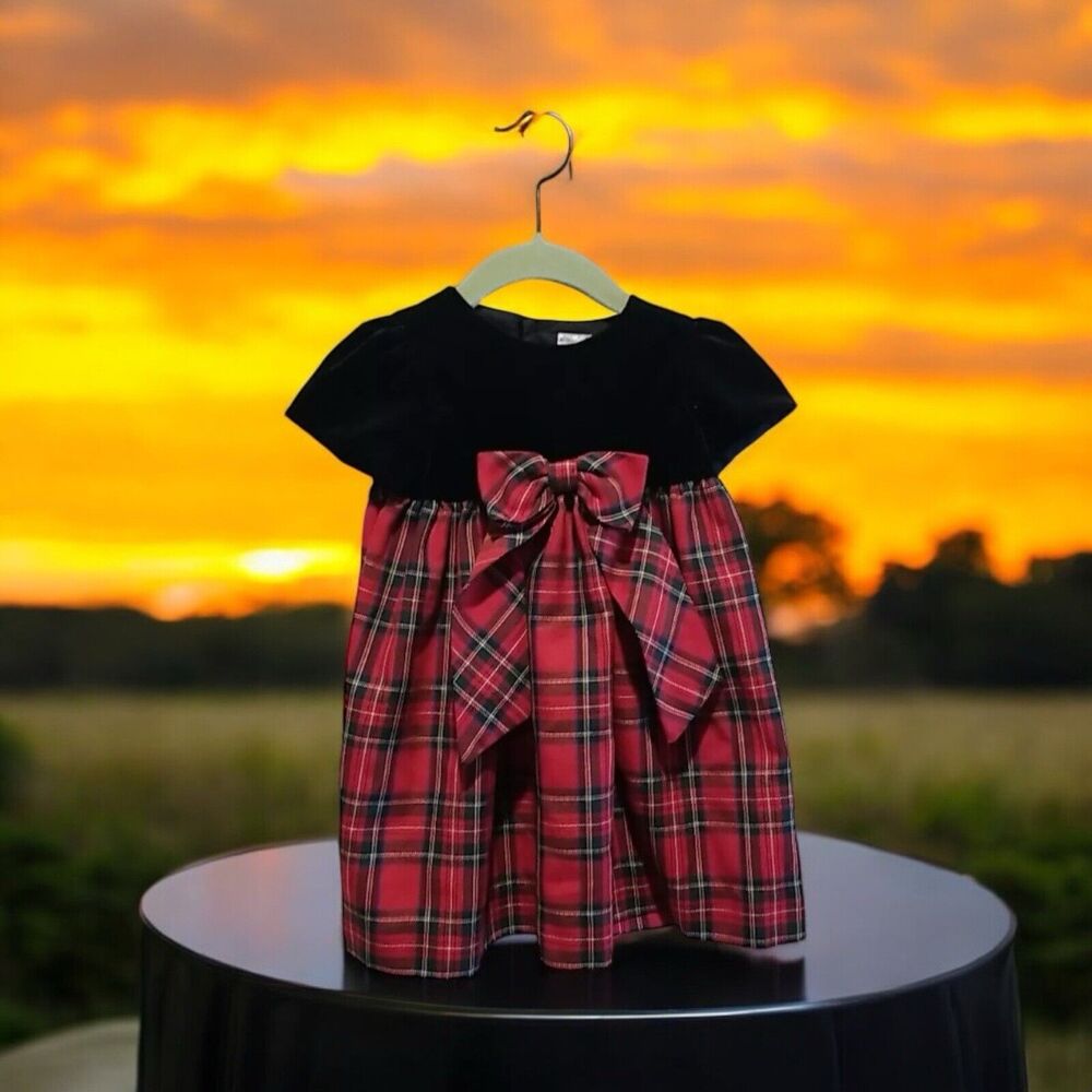 EDGEHILL COLLECTION Baby Girls Holiday Black Velvet & Red Plaid Dress 12 Months